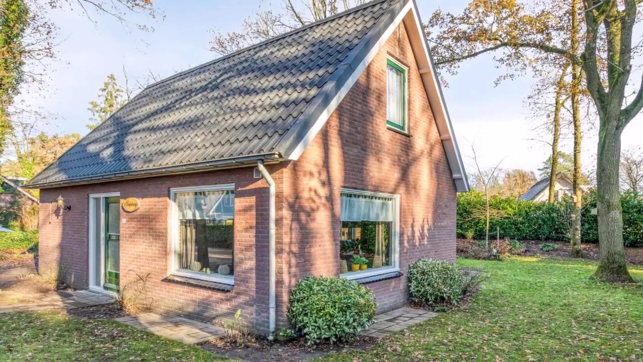 Video van Meekertweg 8-42