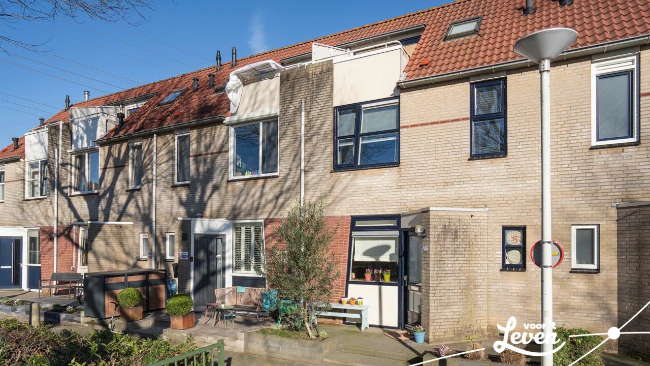 Video van Margriethof 77