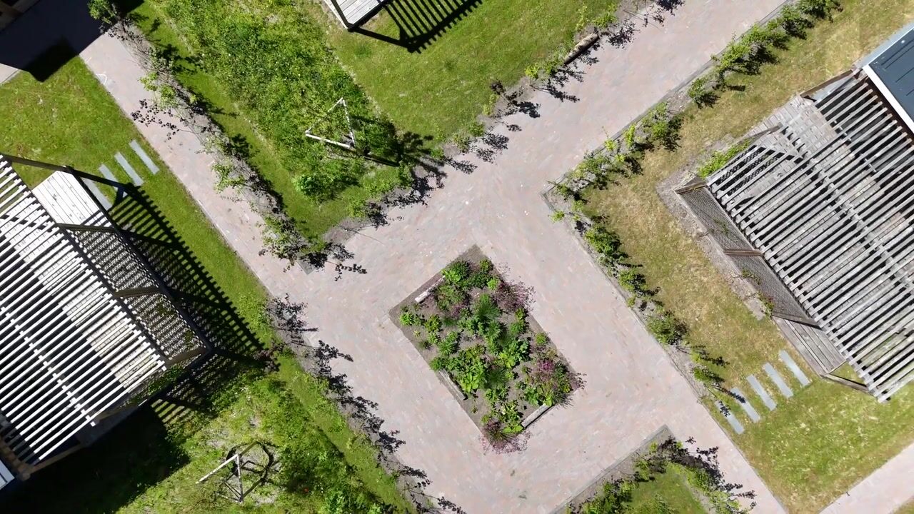 Video van Langwarderdyk 4-A0013