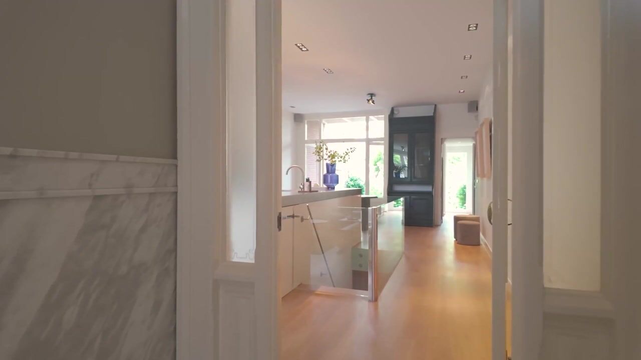 Video van Van Breestraat 14
