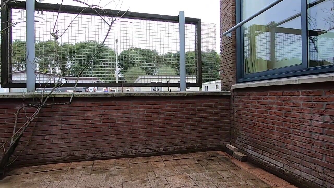 Bekijk video van Van Abbestraat 116