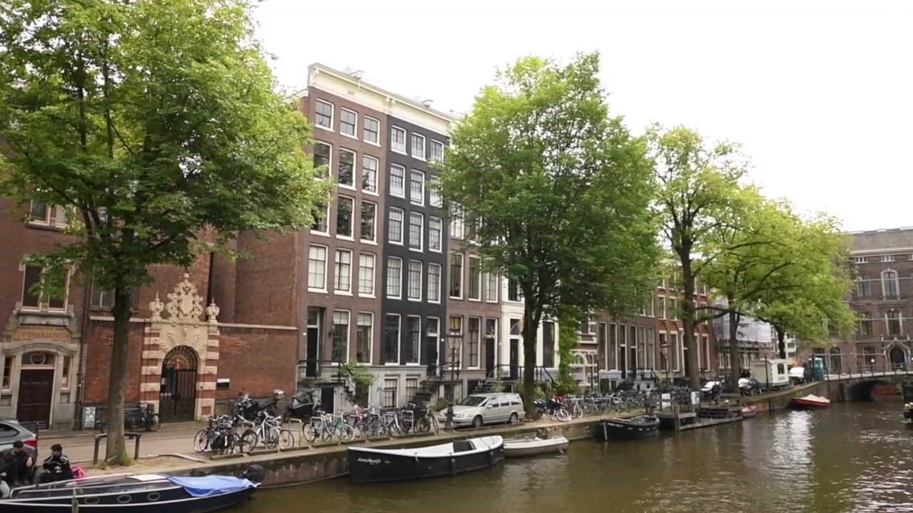 Video van Oudezijds Voorburgwal 235-2B