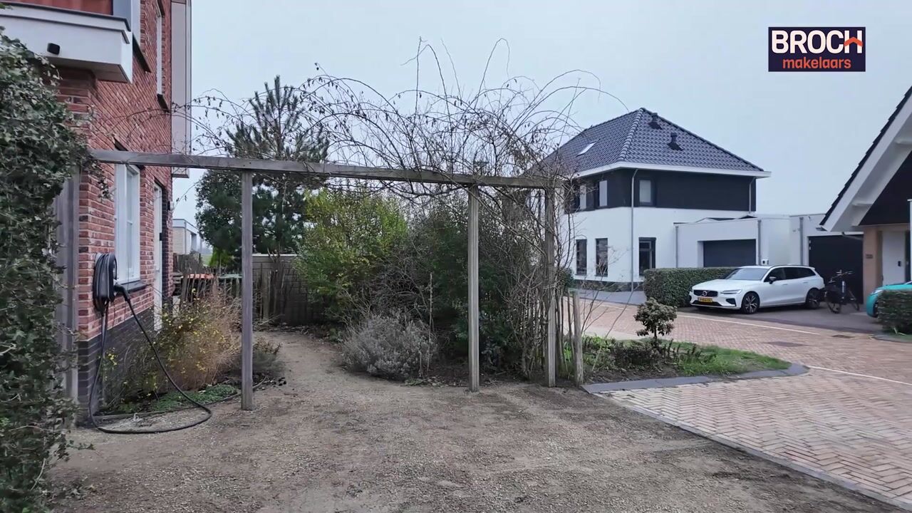 Video van Santhorsthof 37