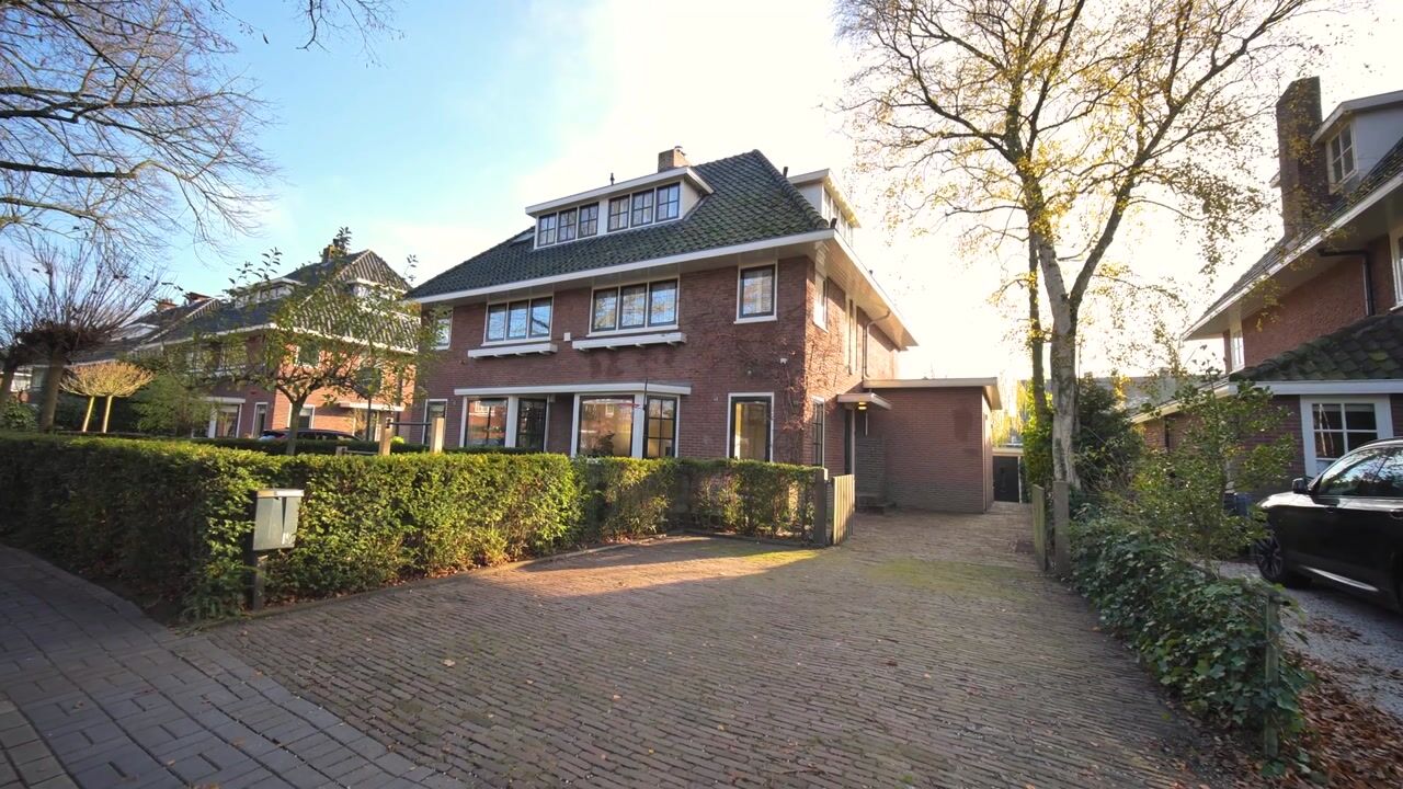 Video van van der Helstlaan 14