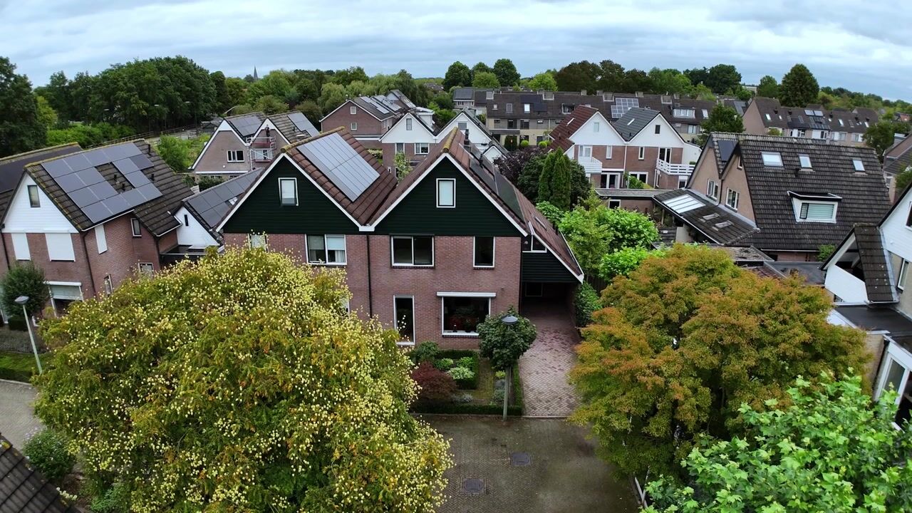 Video van Eekschillerslaan 36