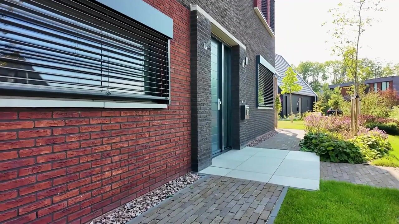 Video van Kardinaalsmuts 8