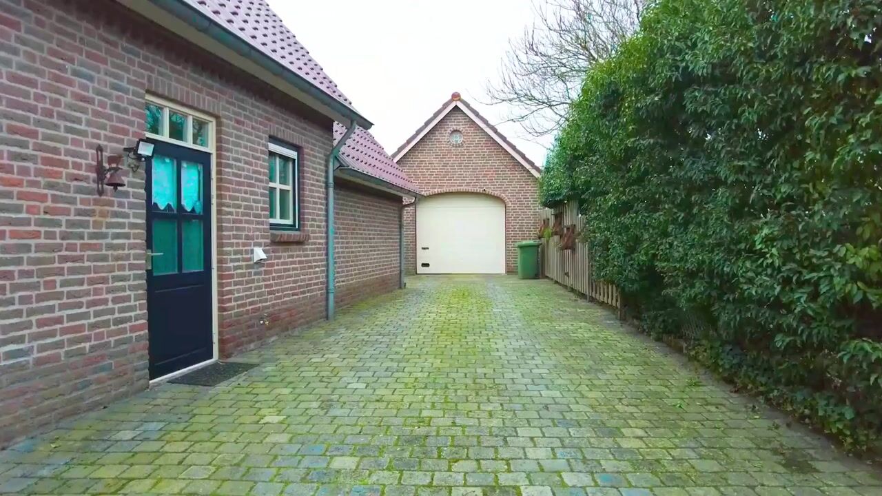 Video van Molenweg 25