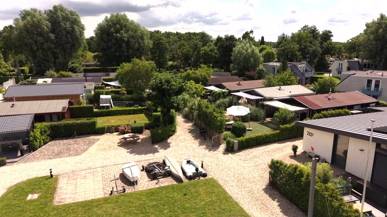 Video of Nieuw-Loosdrechtsedijk 212-C14