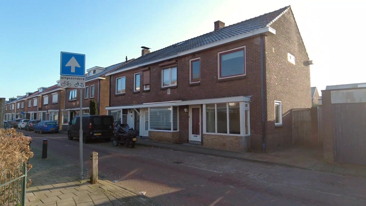 Video van Esdoornstraat 75