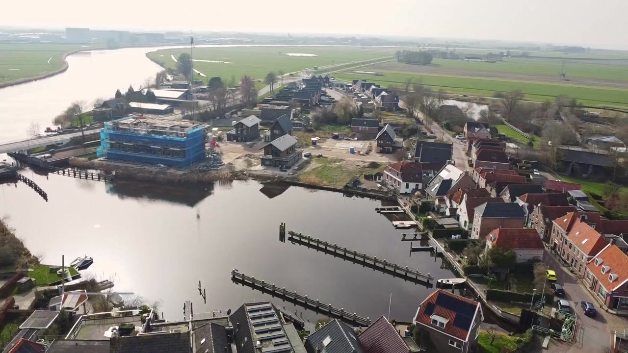 Video van Aan de Whaa 1