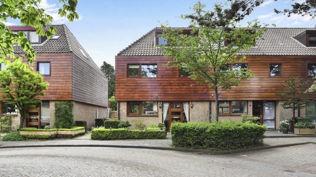 Video van Dahliahof 16