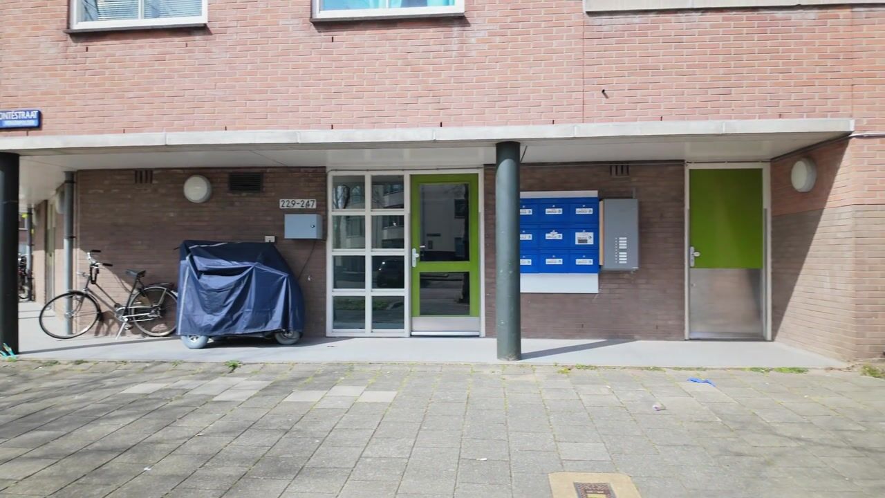 Video van Charlotte Brontéstraat 235