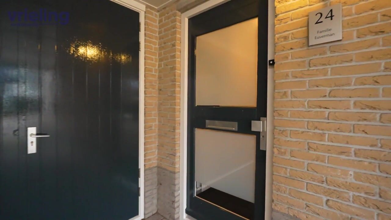 Video of Eendekroos 24