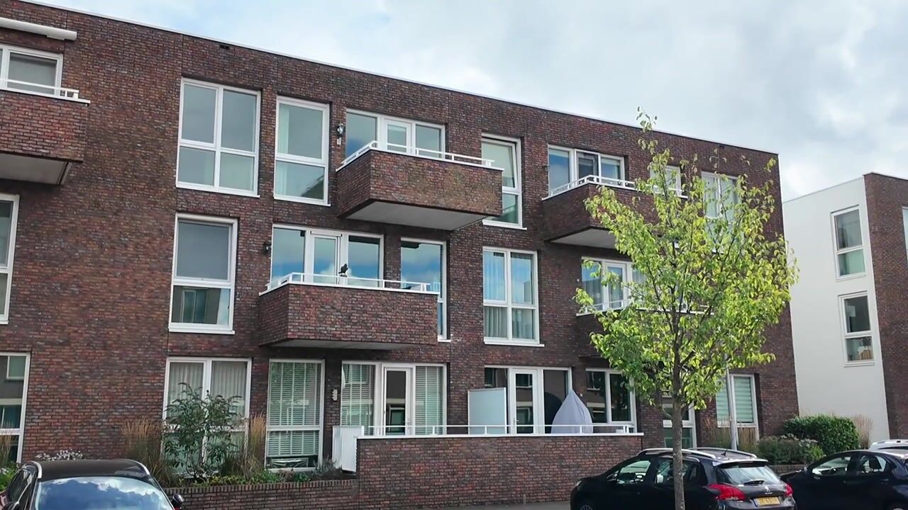 Video van Duiker 111