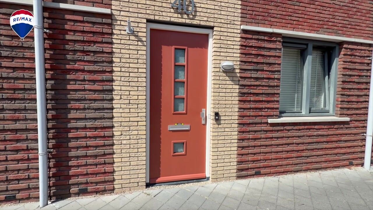 Video van Nat'King'Colestraat 40
