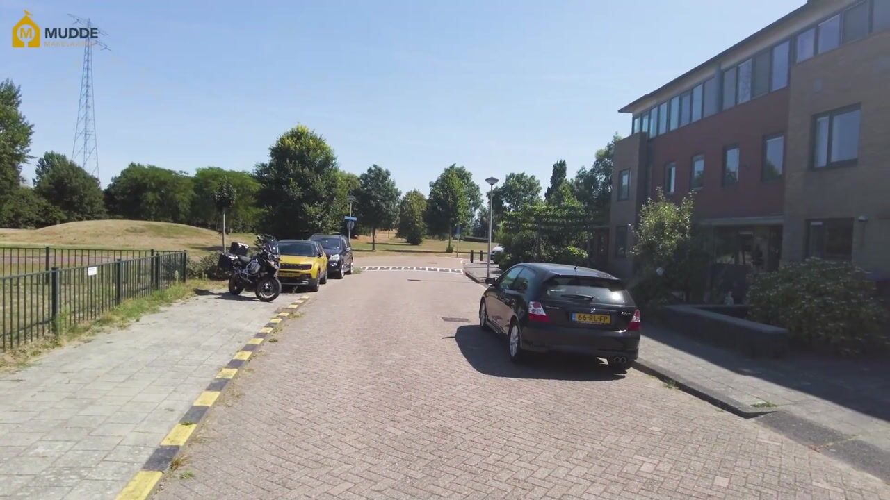 Video van Henriëtte Roland Holststraat 30