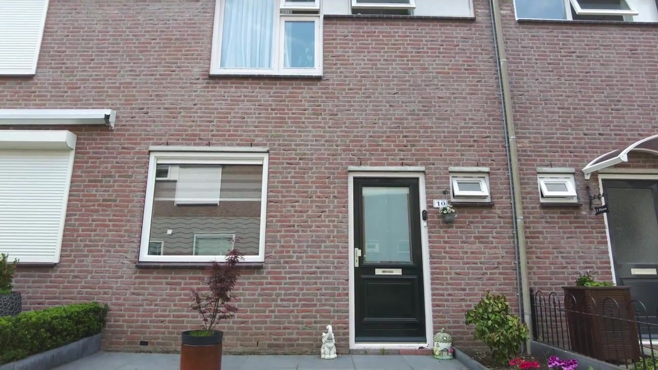 Video van Philip van Almondestraat 10