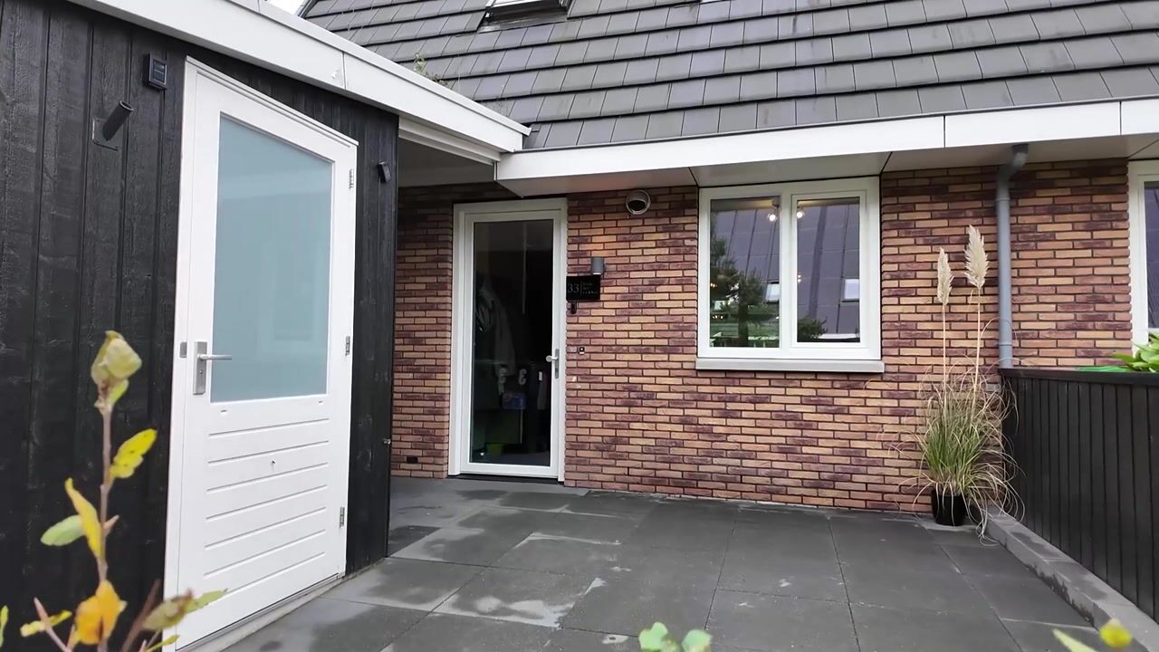 Video of Nelson Mandelahof 33