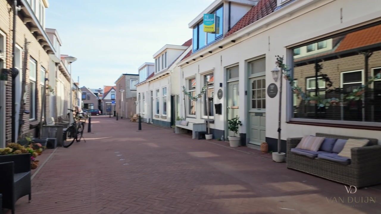 Video of Jan Tooropstraat 11-F