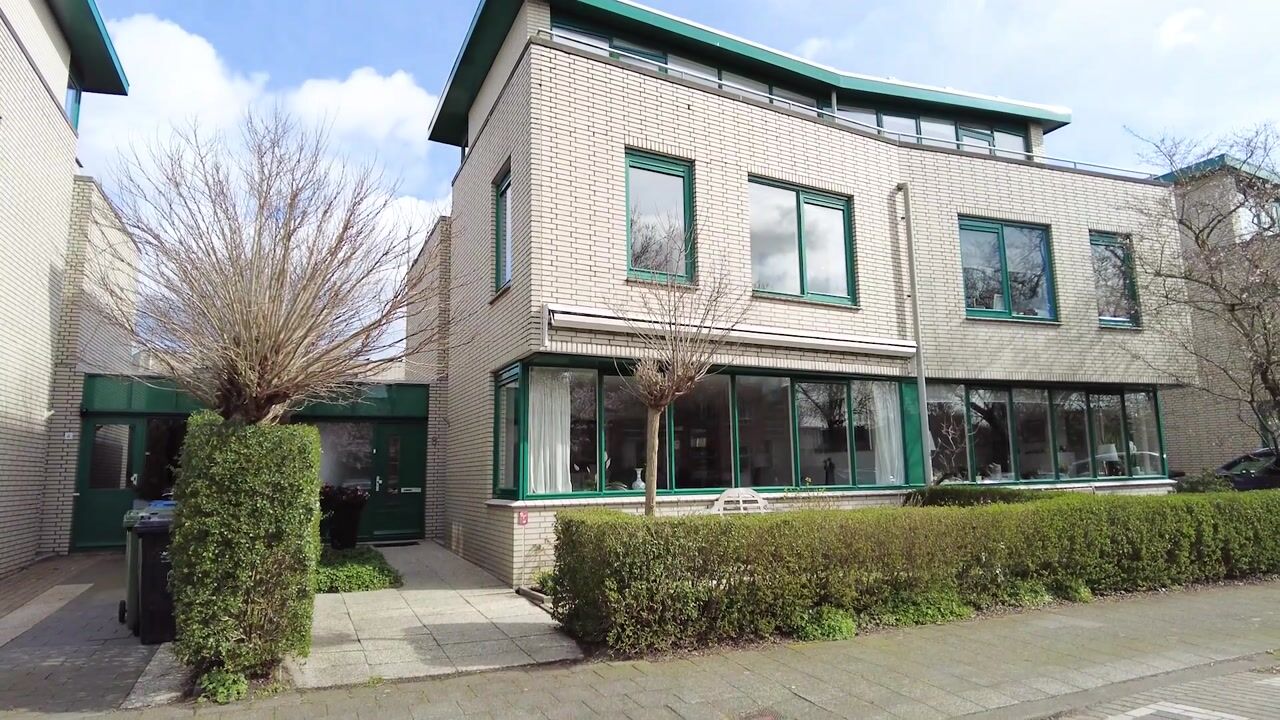 Video of Jinnahsingel 8