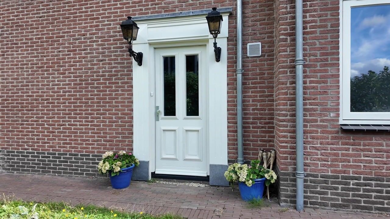 Video van Zwijnsbergen 17-A