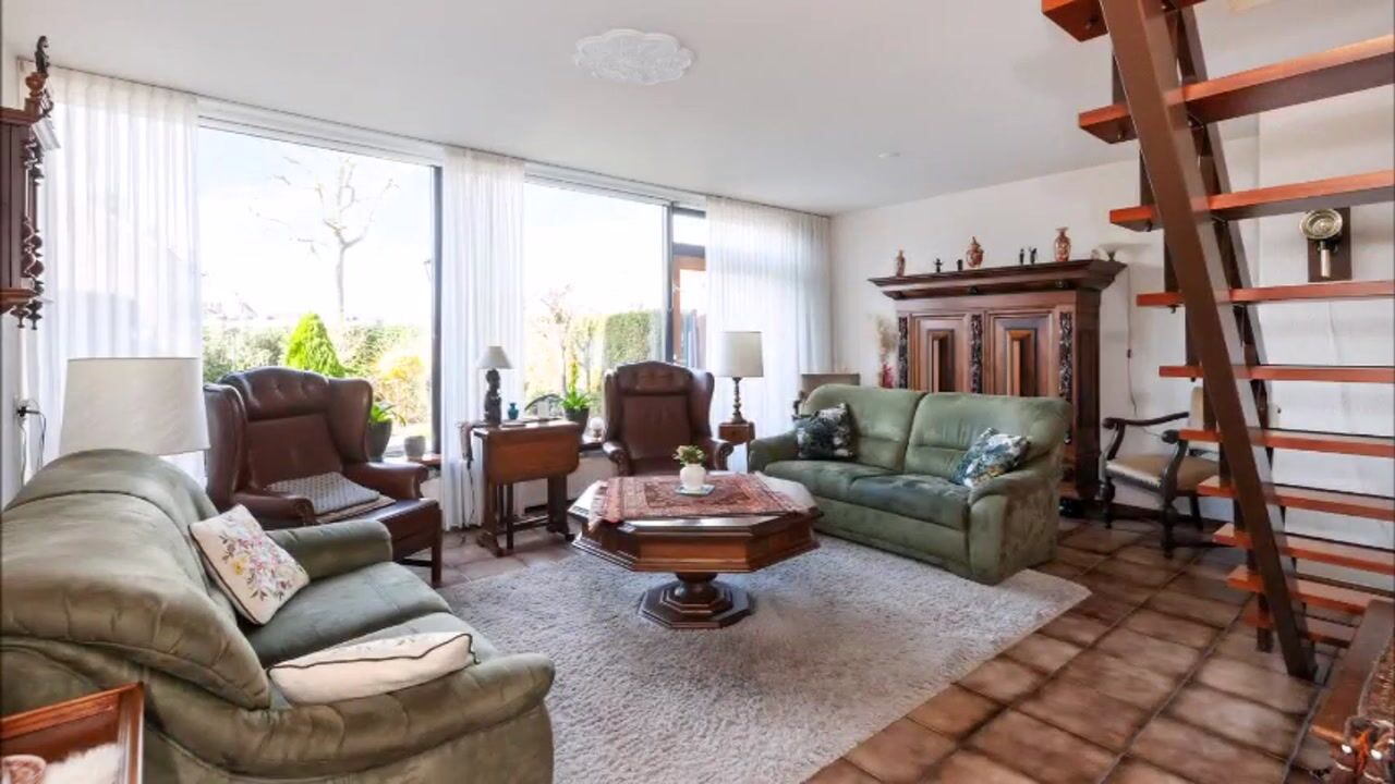 Video van Groot Veldsweer 83