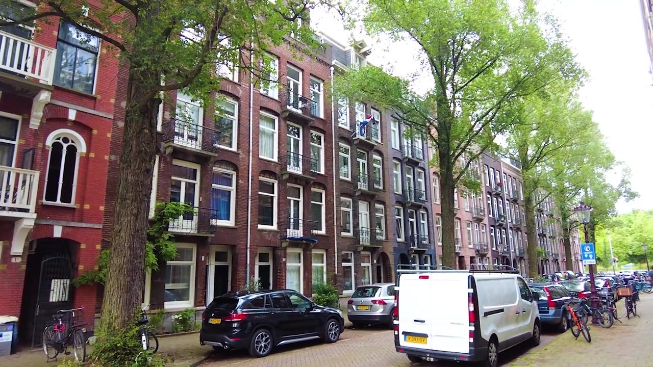 Bekijk video van Graaf Florisstraat 5-4