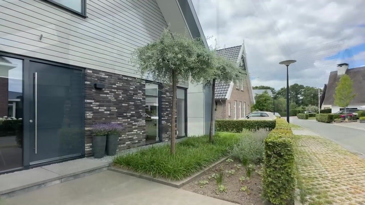 Video van Aalbes 9