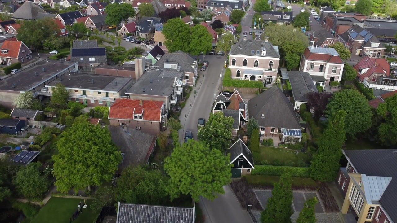 Bekijk video van Stationsstraat 14