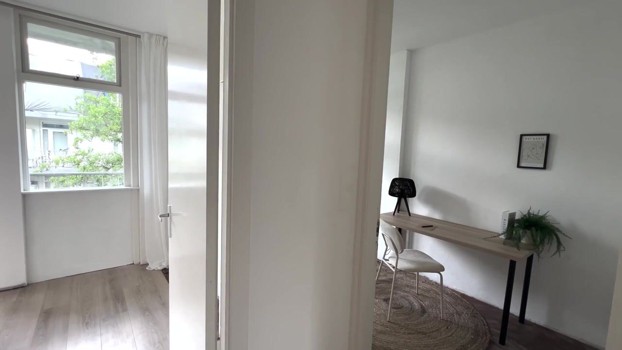Video van Hoofdweg 246-2