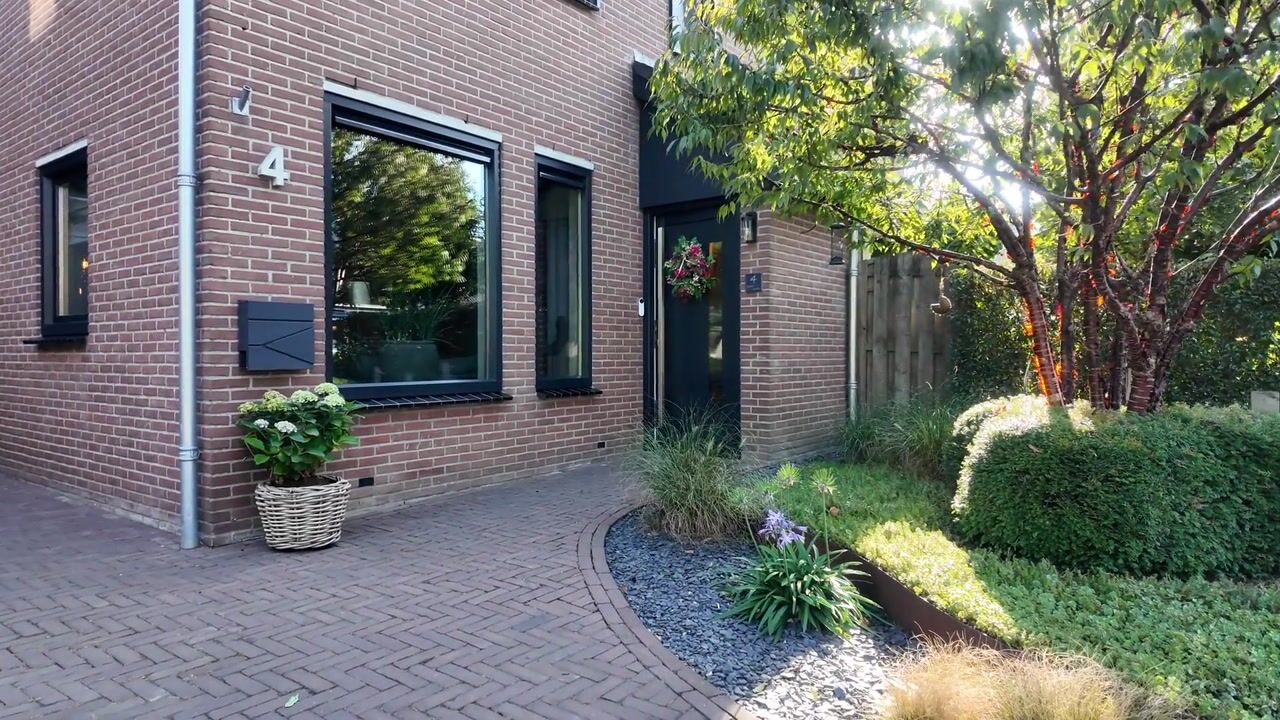 Video van J R Zeemanstraat 4