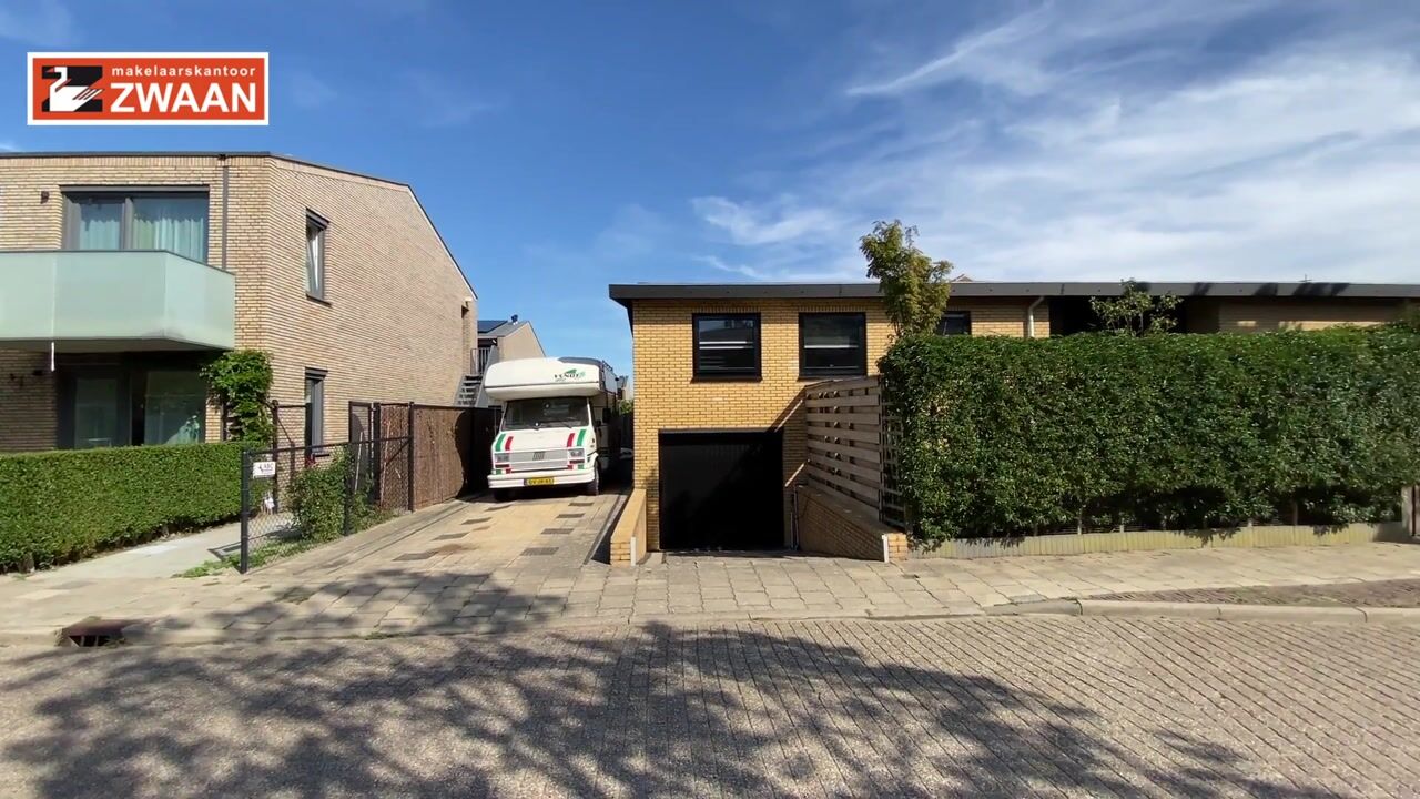 Video van de Ruyterstraat 6