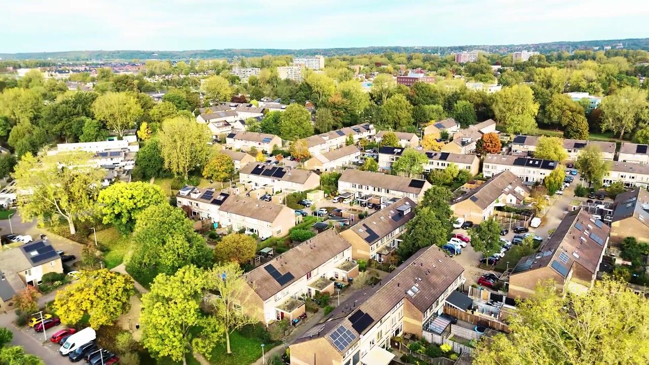 Video of Helmondstraat 28