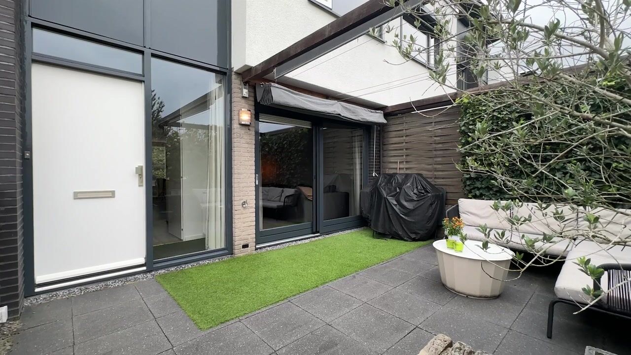 Video of Athenelaan 64