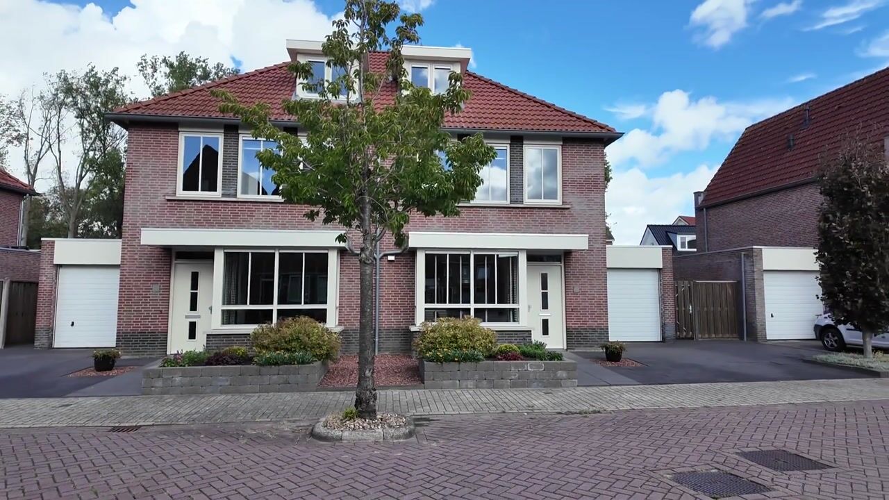 Video van Pastorietuin 12