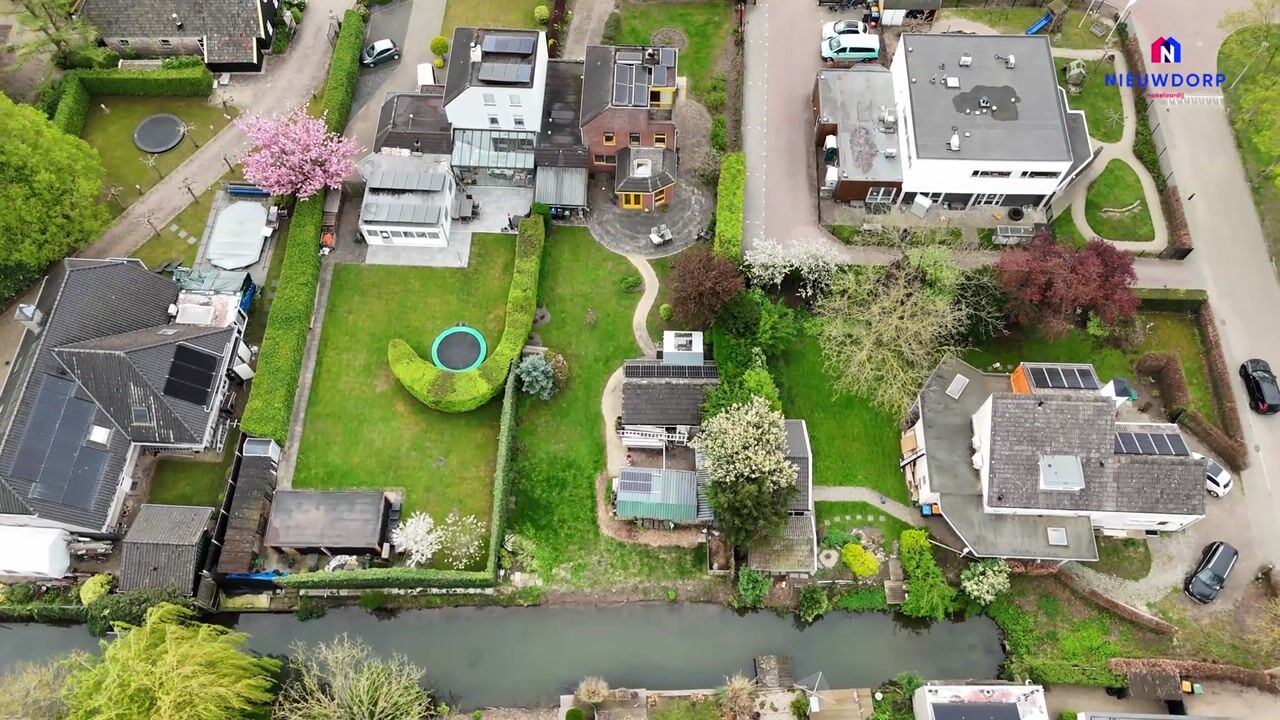 Video van Hogeweg 12-C