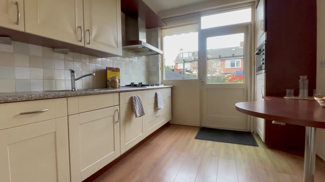 Video of Julianalaan 42