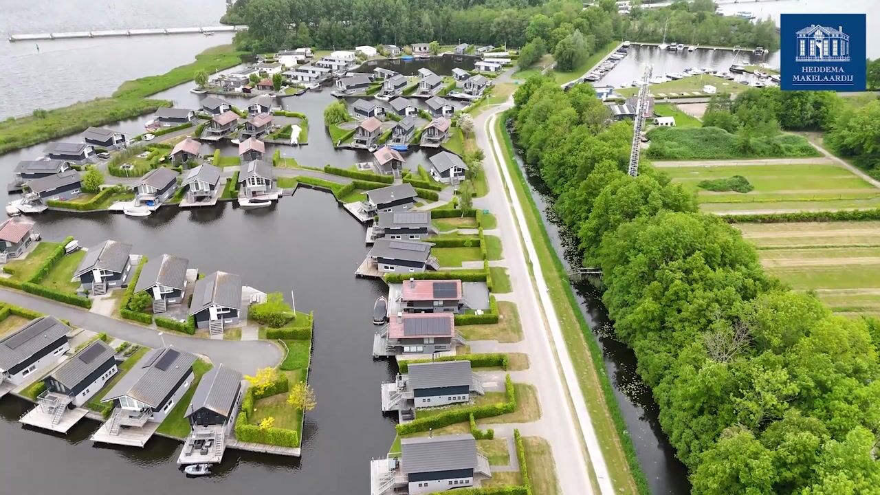 Video van Jongebuorren 33