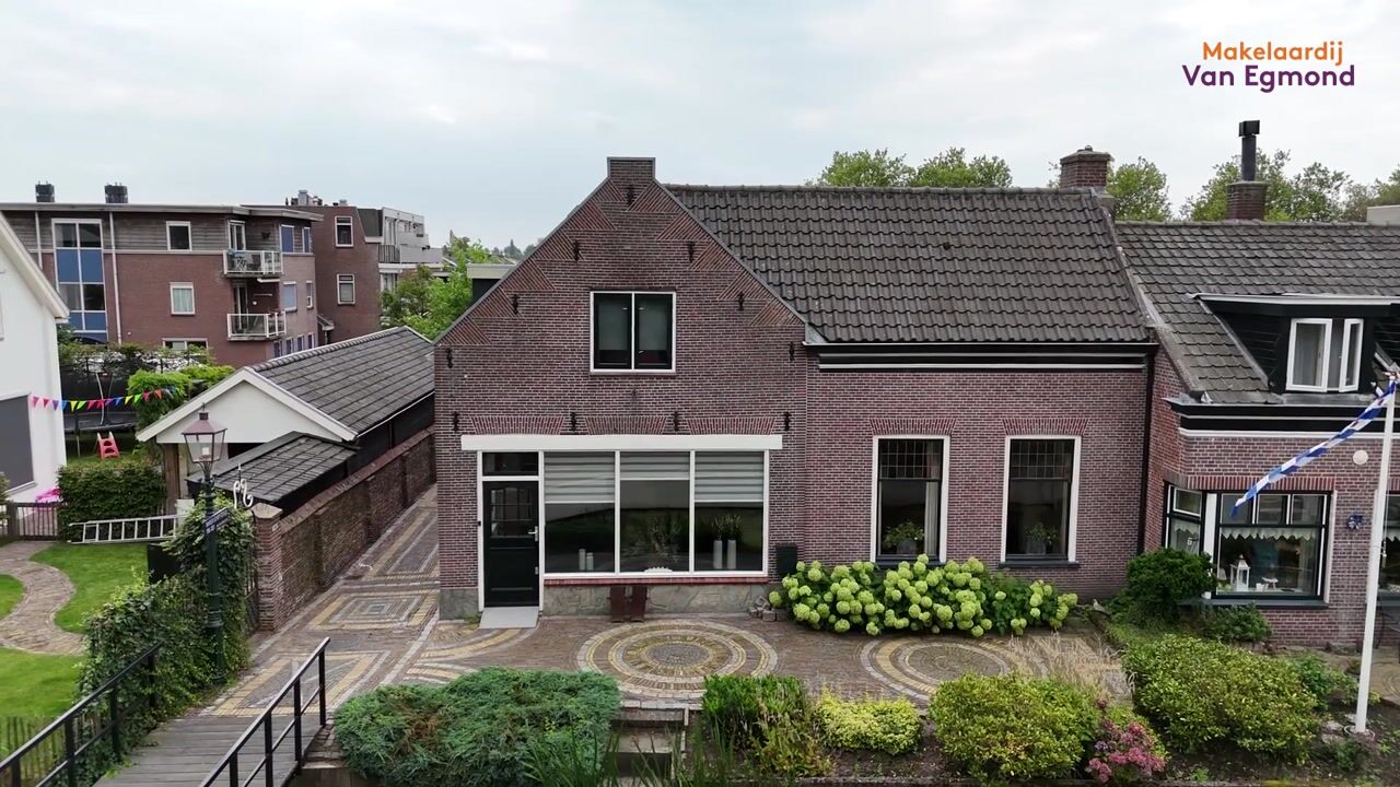 Bekijk video van Dorpstraat 7