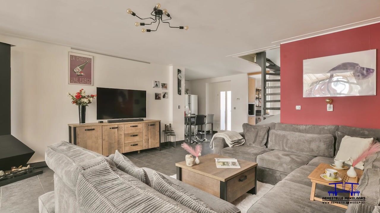 Video van Waardijnstraat 47