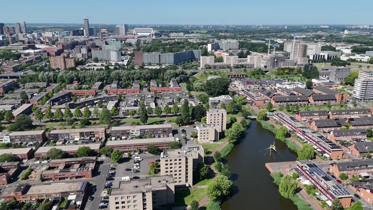 Video van Emmeline Pankhurststraat 37