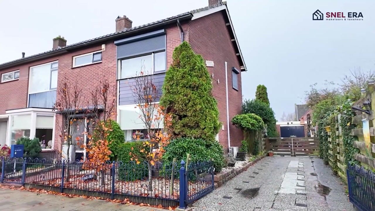 Bekijk video van Vondelstraat 4