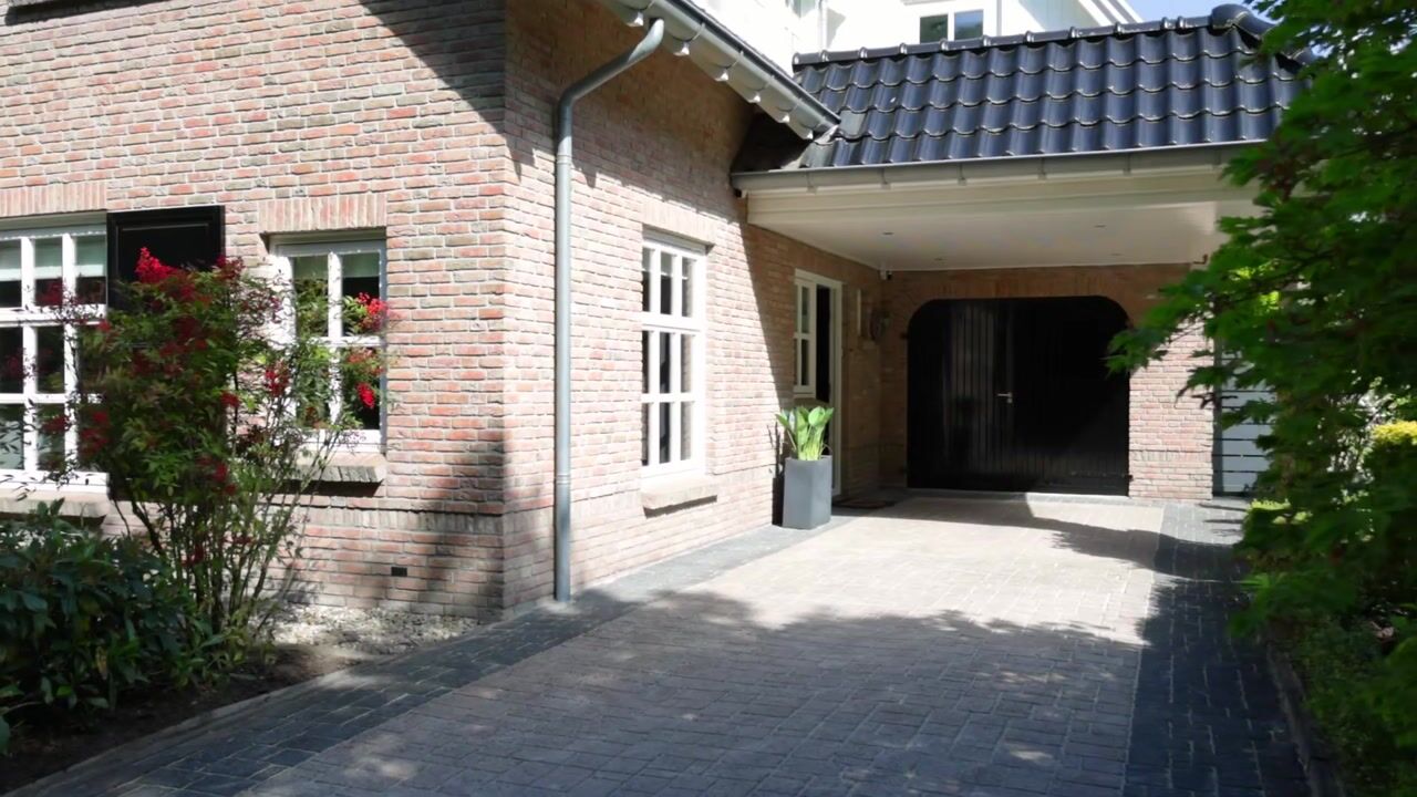 Video van Gronaustraat 25