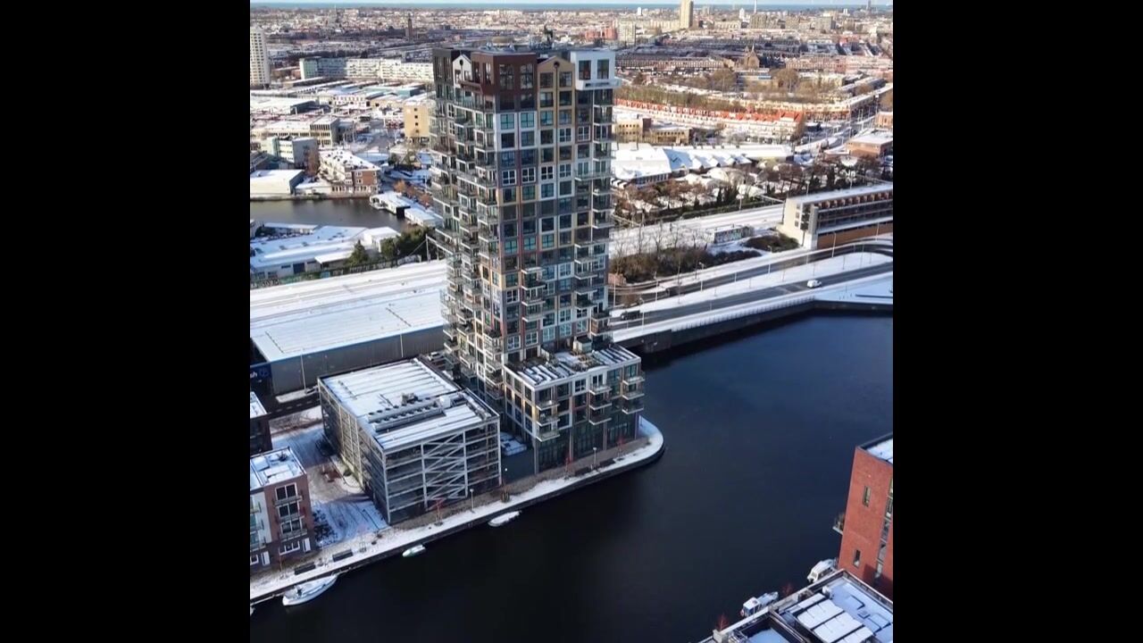 Video van Waldorpstraat 1622