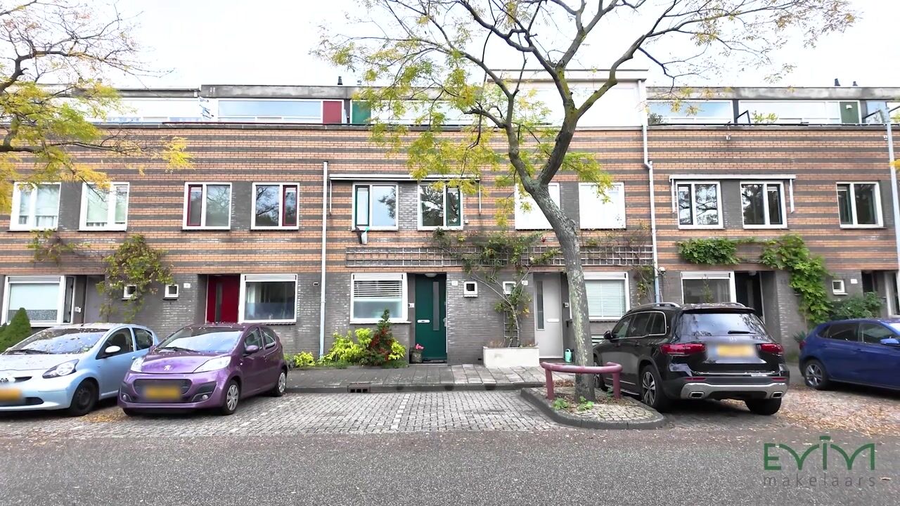 Video van Adrianus van Waertweg 11