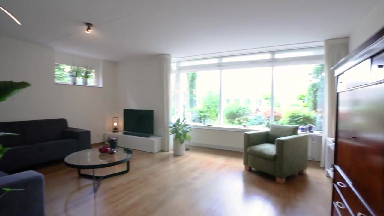 Video van Vrouwenlaan 80