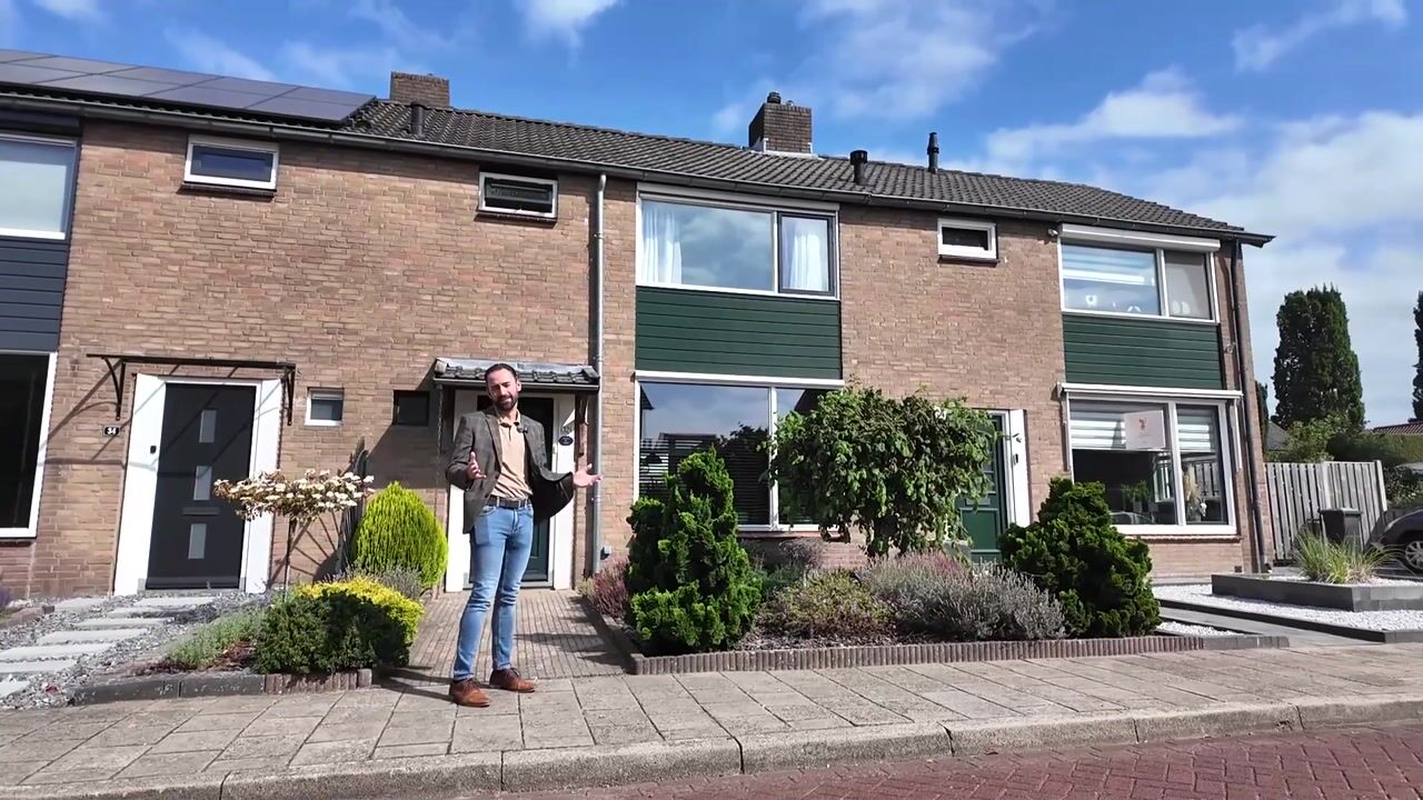 Video van Dahliastraat 32