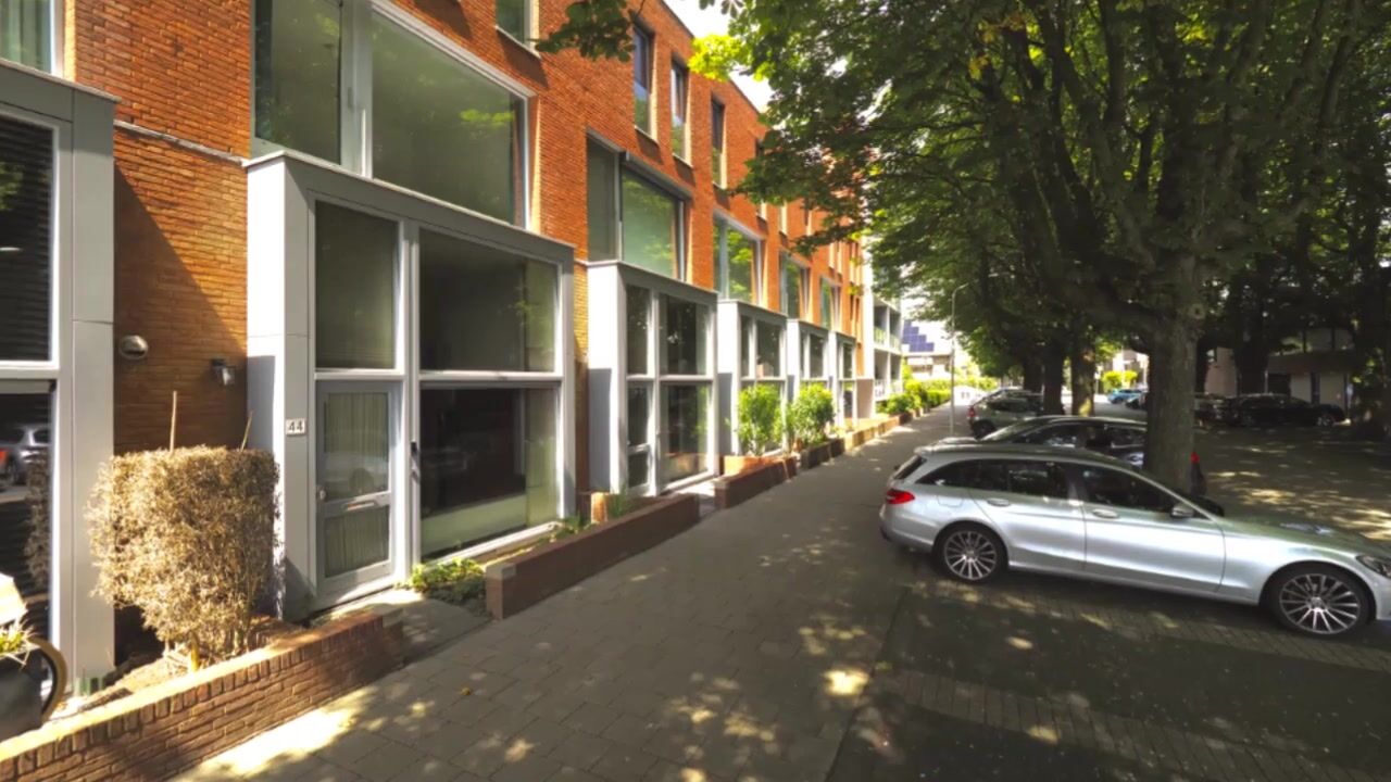 Video van Veerdam 44