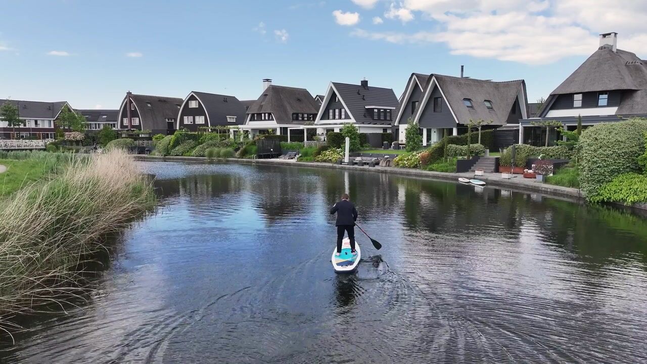 Video van Frederik van Eedenlaan 8