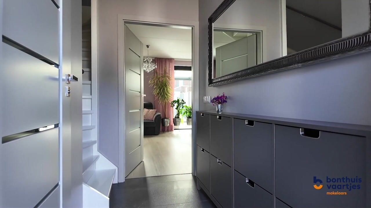 Video of Wolweversgilde 48